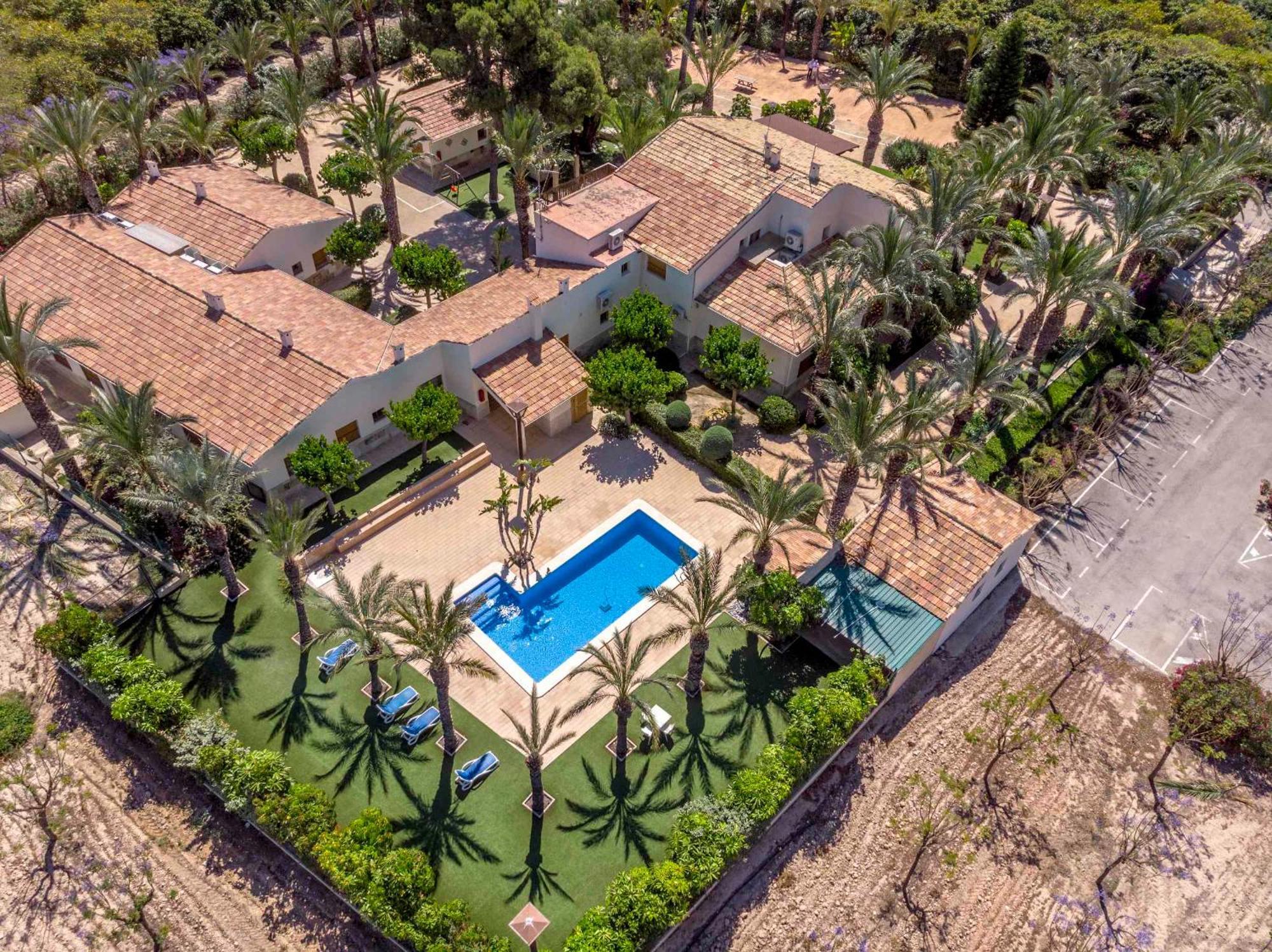 Finca Santa Barbara إلتشه المظهر الخارجي الصورة